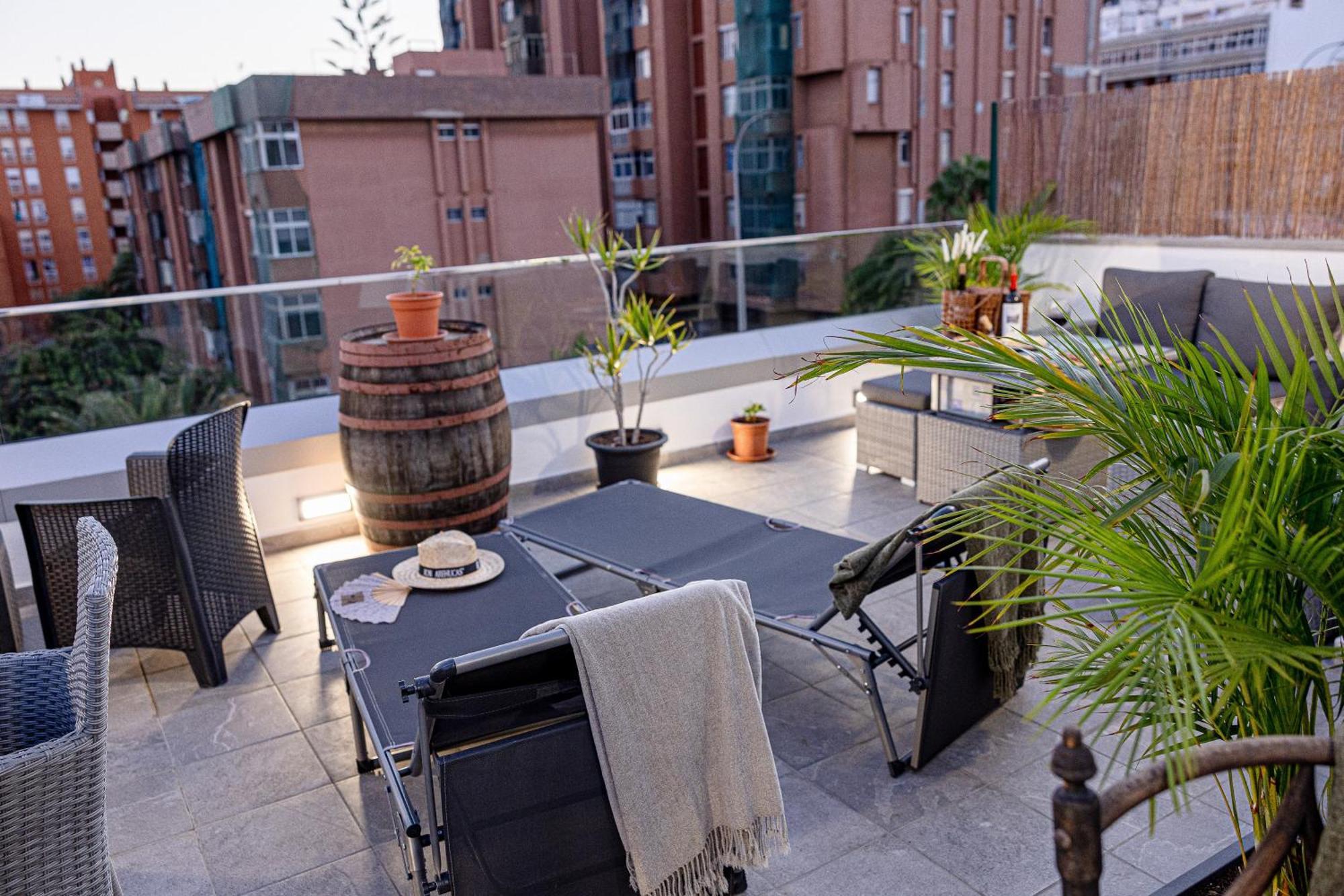Bambu Suites Vegueta Alquiler Por Habitacion Las Palmas de Gran Canaria Eksteriør billede